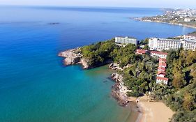 Utopia Beach Club Окурджалар
